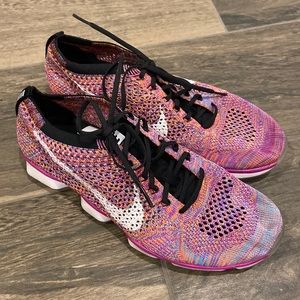 Nike Flyknit Zoom Shoes Sz 8.5